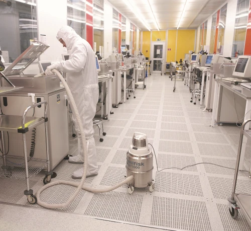 IVT1000CRBZ_CLEANROOM12-ps-Original-TJCJCM.webp